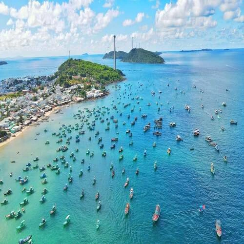 Bahía de Halong - Hanoi - Vuelo a Phu Quoc