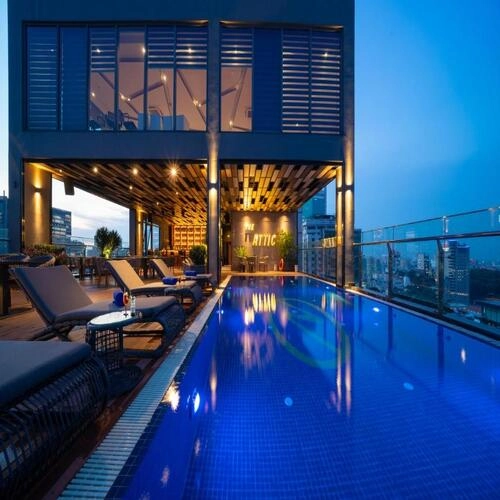 https://avexvietnamtravel.com/wp-content/uploads/2025/05/Hotel-Northern-Charm-Hotel.webp
