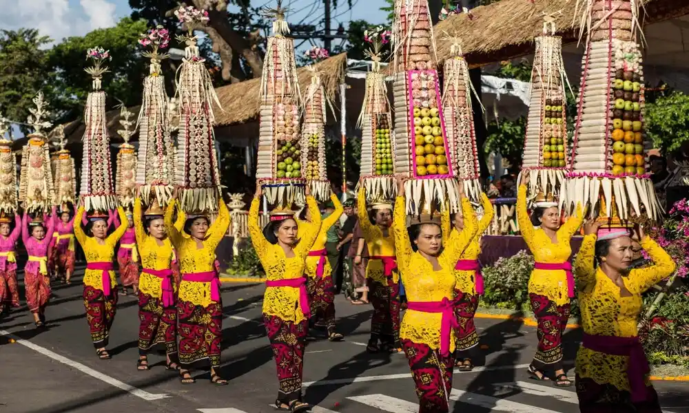 De festivales y rituales