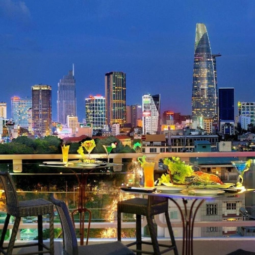 https://avexvietnamtravel.com/wp-content/uploads/2025/06/Elios-Hotel.webp