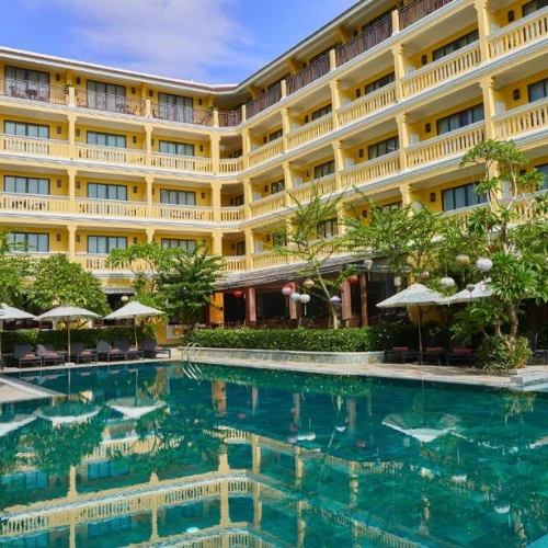 https://avexvietnamtravel.com/wp-content/uploads/2025/06/Hoi-An-Central-Hotel-2.webp