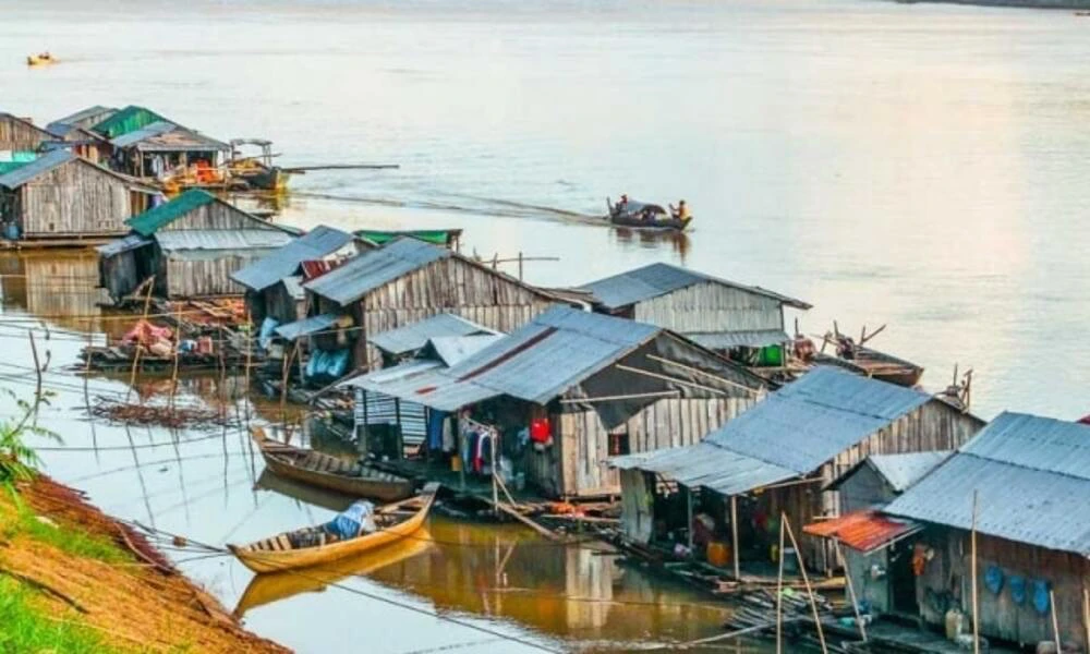 Kratie - pequeña ciudad en el río de Mekong