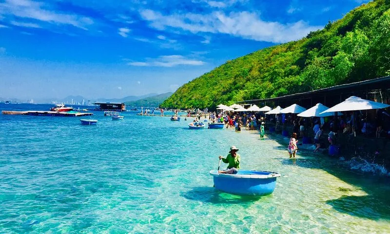 Vietnam, tierra de playas eternas