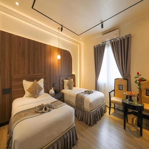 https://avexvietnamtravel.com/wp-content/uploads/2025/06/Rosaleen-Boutique-Hotel.webp