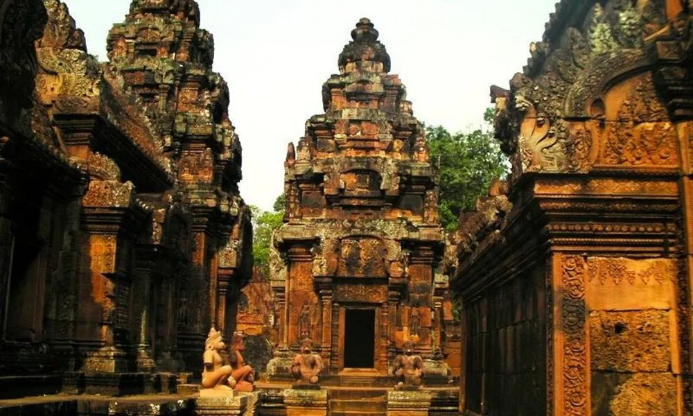 Torres en Banteay Srei