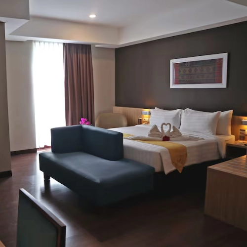 https://avexvietnamtravel.com/wp-content/uploads/2025/07/Anara-Sky-Kualanamu.webp