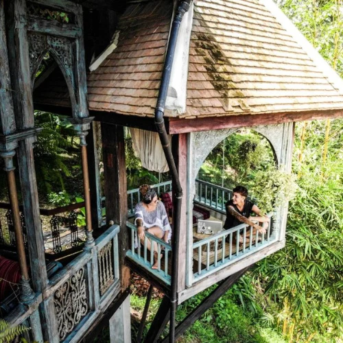 https://avexvietnamtravel.com/wp-content/uploads/2025/07/Chateau-Orientale.webp