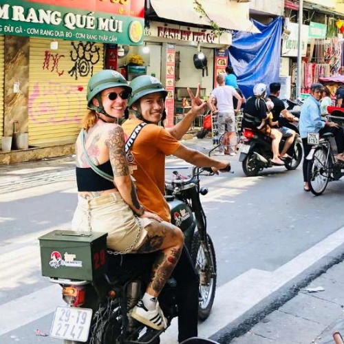 Hanoi - Visita la ciudad en moto - Tren a Sapa