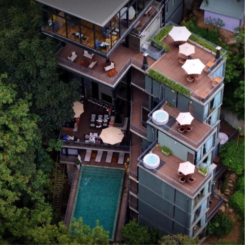 https://avexvietnamtravel.com/wp-content/uploads/2025/07/Hide-Ella.webp