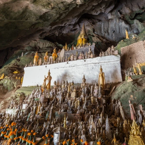 Luang Prabang - Cueva Pak Ou - Nong Khiaw