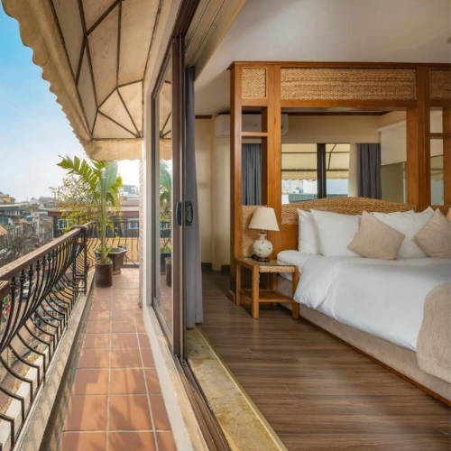 https://avexvietnamtravel.com/wp-content/uploads/2025/07/MK-Premier-Boutique-Hotel.webp