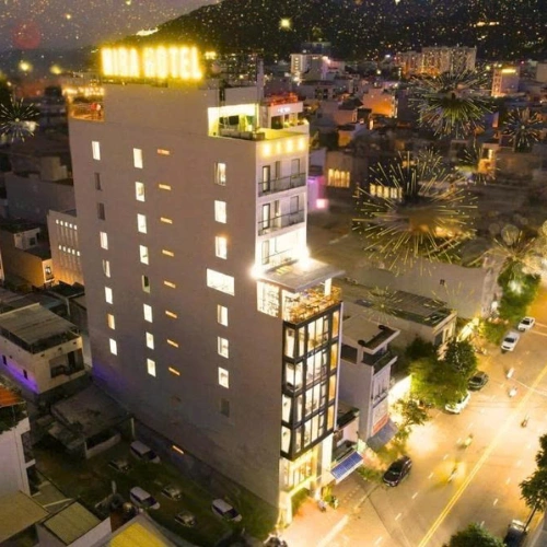 https://avexvietnamtravel.com/wp-content/uploads/2025/07/Mira-Hotel-Quy-Nhon.webp