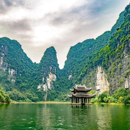 Hanoi - Ninh Binh - Hanoi