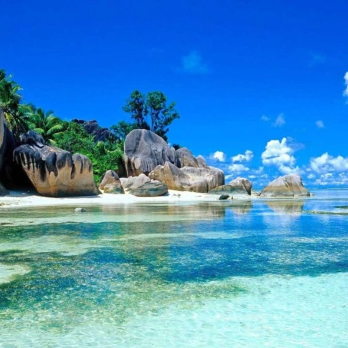 Bahía Ha Long – Ha Noi - Vuelo a Phu Quoc