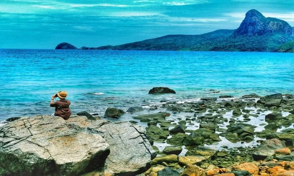 Playa de Nhat - considerada una de las playas vírgenes más hermosa en Vietnam