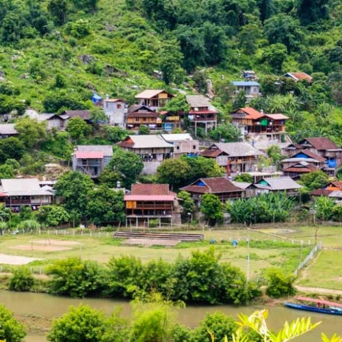 Ba Be - Pueblo Pac Ngoi - Hanoi
