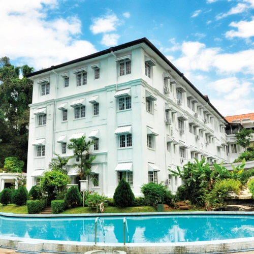 https://avexvietnamtravel.com/wp-content/uploads/2025/07/Suisse-Hotel-Kandy.webp