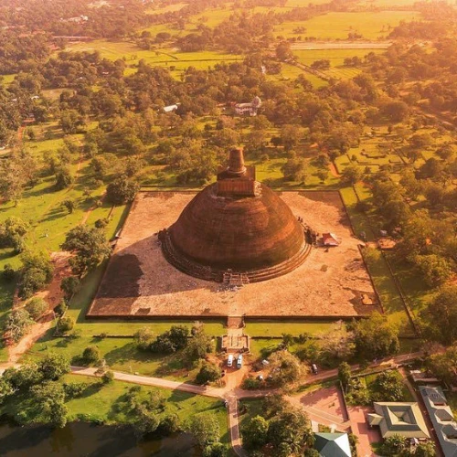 Trincomalee - Anuradhapura - Mihintale - Habarana