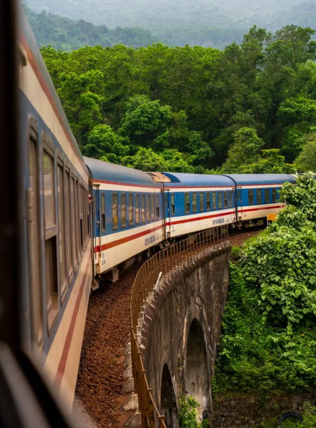 Vive los viajes inolvidable en el tren Vietnam